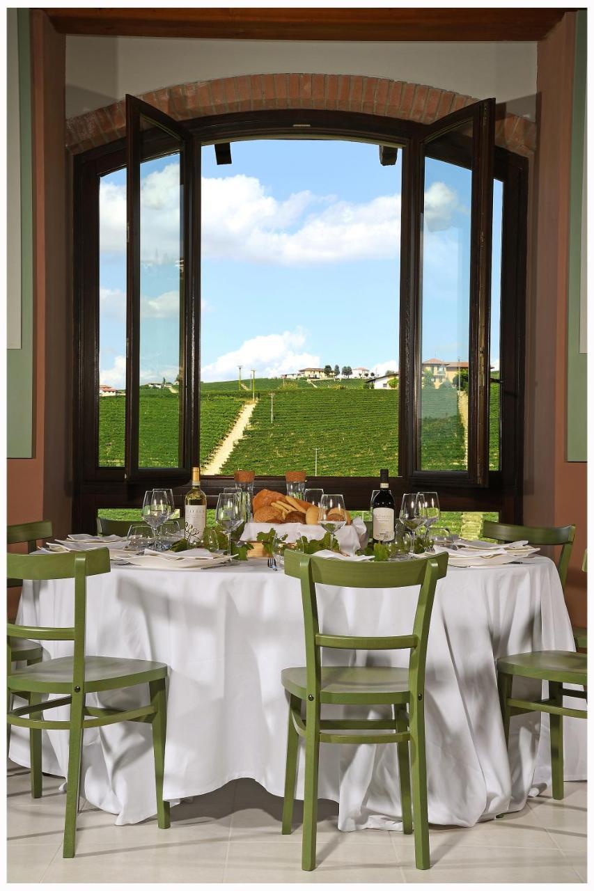 Panoramic Villa Garassino - Country Rooms And Fine Restaurant Treiso Dış mekan fotoğraf