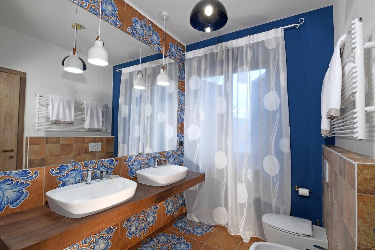 Panoramic Villa Garassino - Country Rooms And Fine Restaurant Treiso Dış mekan fotoğraf
